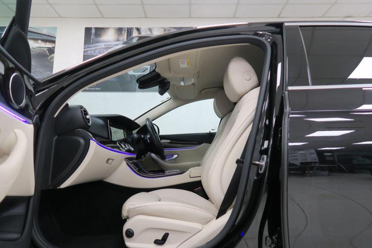 Used Mercedes-Benz E Class RE71EWV 4