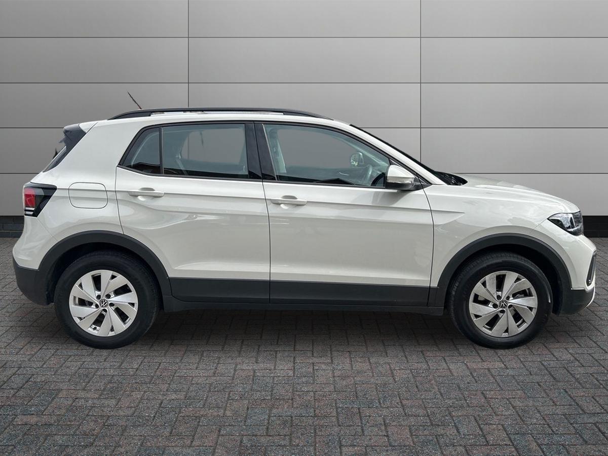 Volkswagen T-cross Photo at-a8e232ead4194ddf937d6b20d41df5b3.jpg