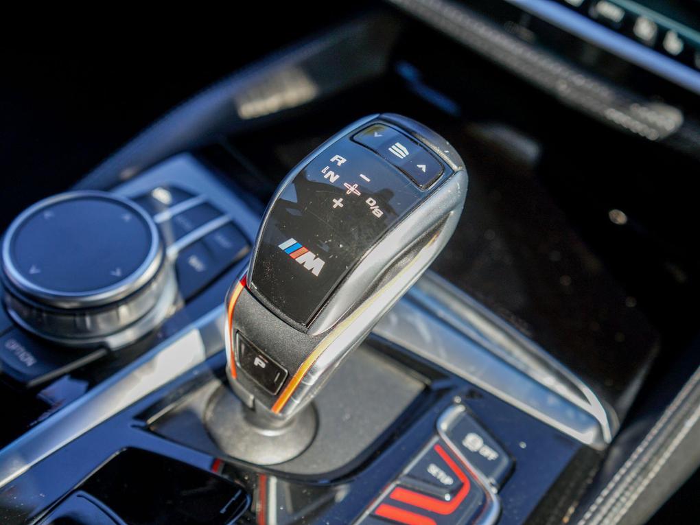 Used BMW M5 YG71ZNA 33