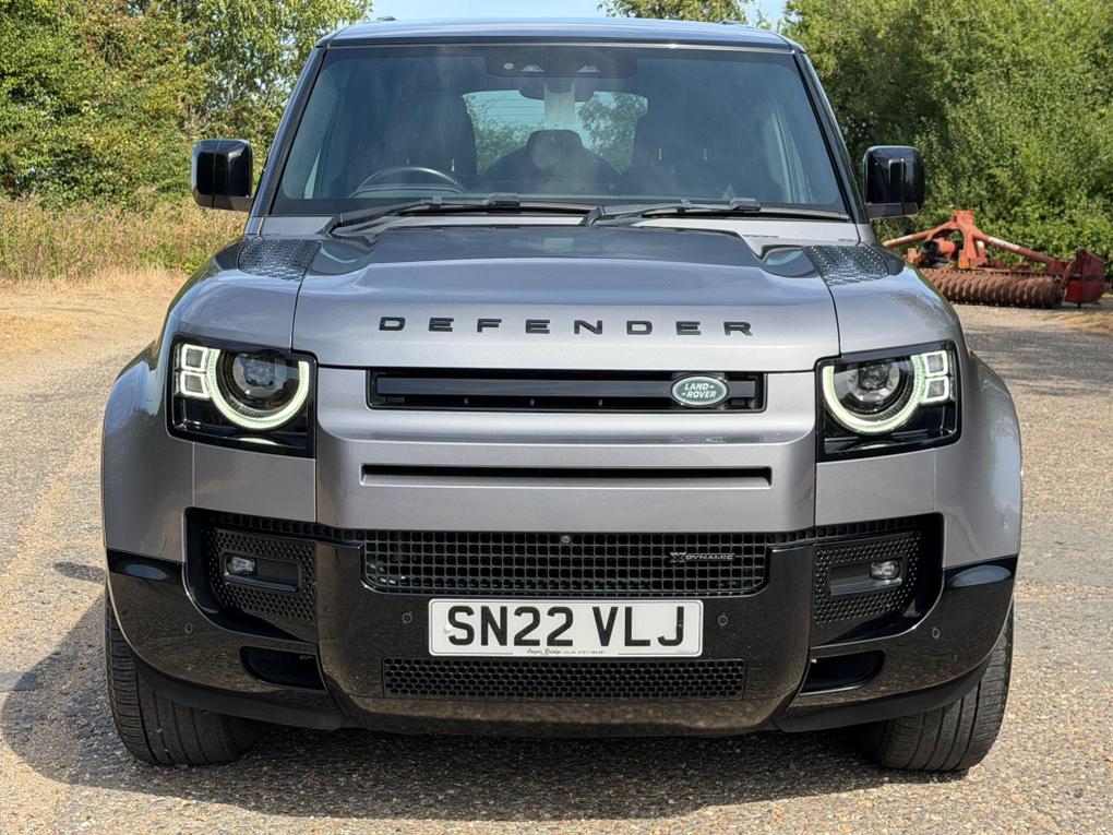 Used Land Rover Defender 110 SN22VLJ 11