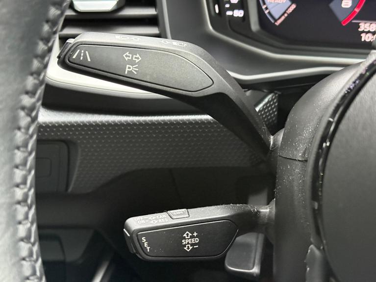 Used Audi A1 VU70EAF 16