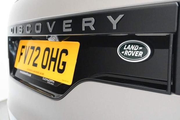 Land Rover DISCOVERY Photo at-a9219f3efa3845a98131c8bf9a71a607.jpg