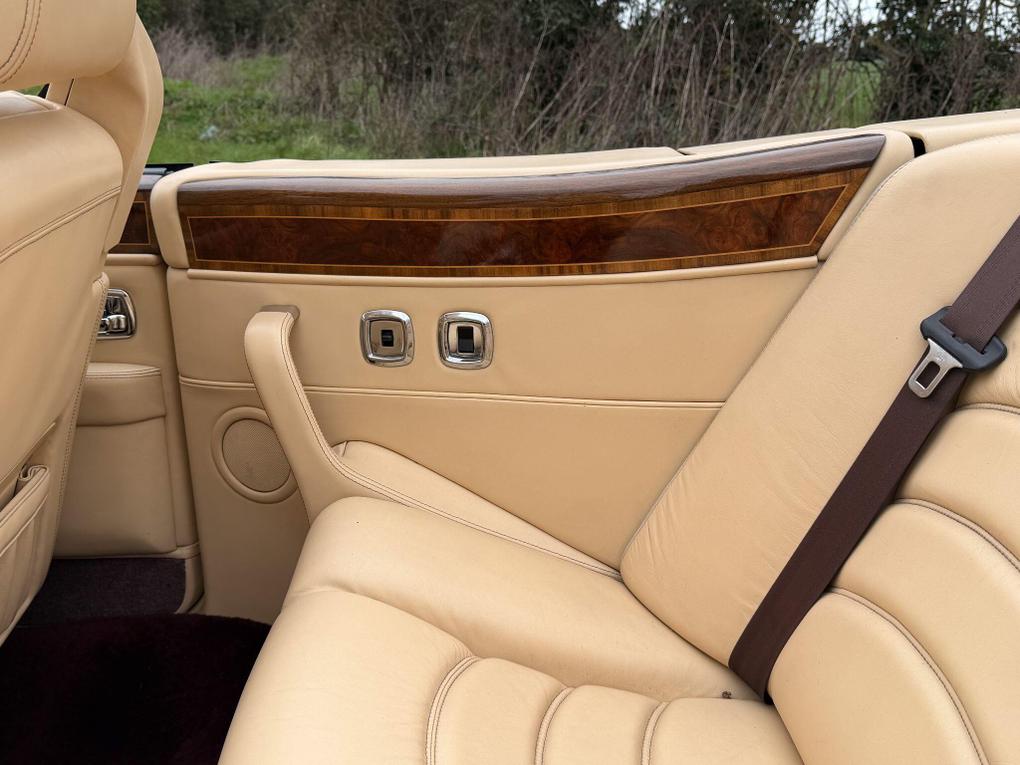 Used Bentley Azure T778AGK 27