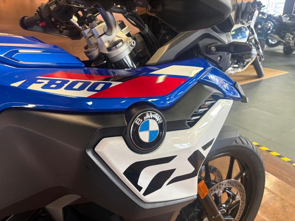 BMW F 800 GS Photo at-a9705f2f56fe4bf388981df9e514216a.jpg