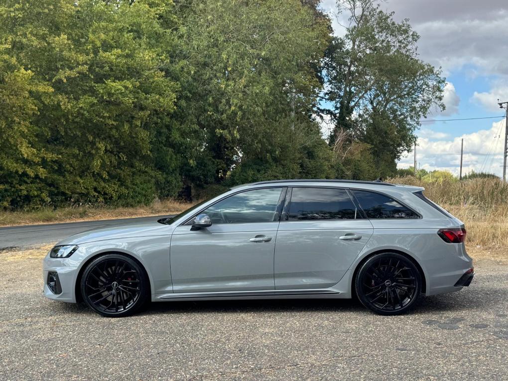 Used Audi RS4 Avant 485NHA 4