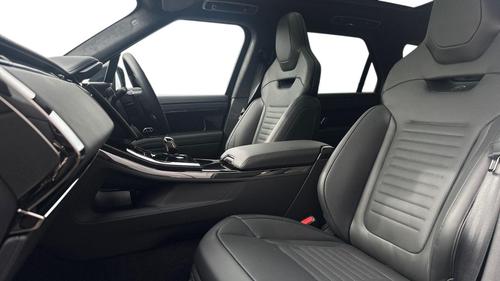 Land Rover Range Rover Sport Photo at-a9b7200576334a5fafe2633821de9635.jpg