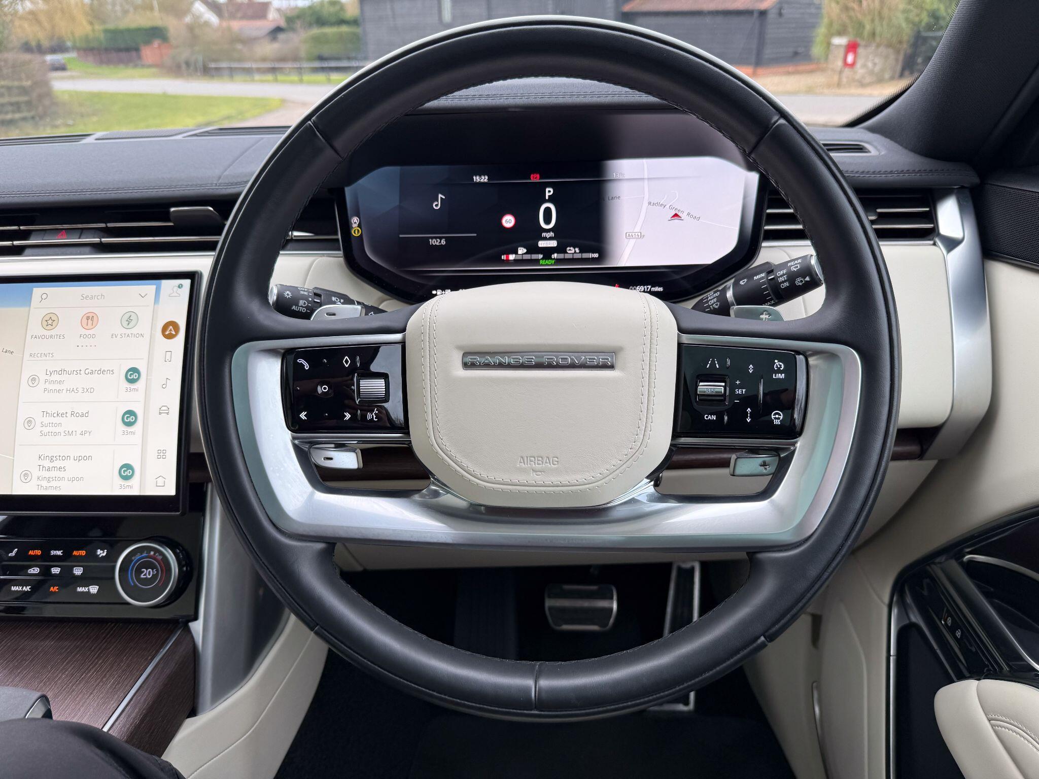 Land Rover Range Rover 3.0 P440e 38.2kWh SE SUV 5dr Petrol Plug-in Hybrid Auto 4WD Euro 6 (s/s) (440 ps) — photo 7