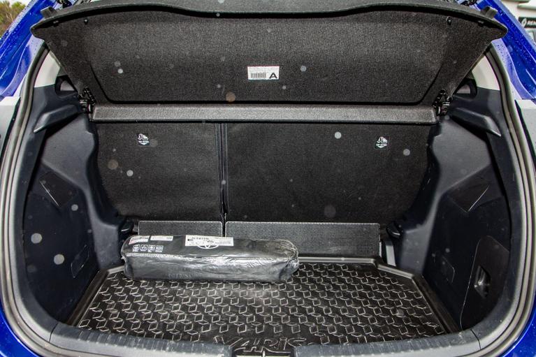 Used Toyota Yaris WM25GHK 10