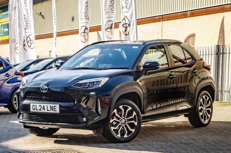 Used Toyota Yaris Cross GL24LNE 8