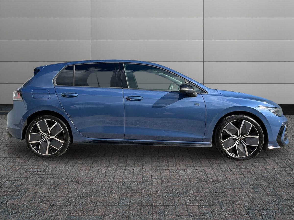 Volkswagen Golf Photo at-a9ff215fee3d42daade3d422a6930d56.jpg