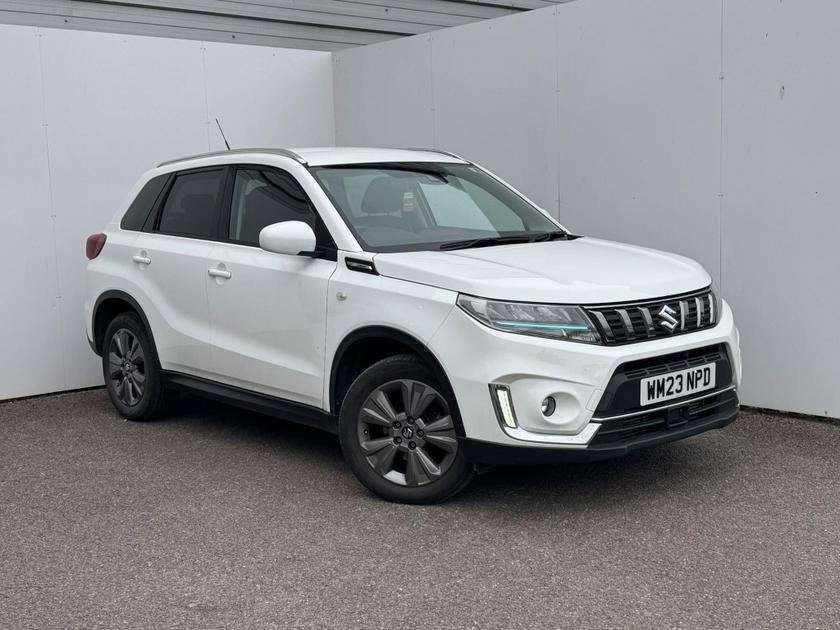 Suzuki Vitara Photo at-aa0f6d44d32a4543a1039bf063c85dde.jpg