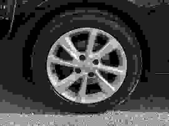 Vauxhall Corsa Photo at-aa214cd852af492f95401259ef79678f.jpg