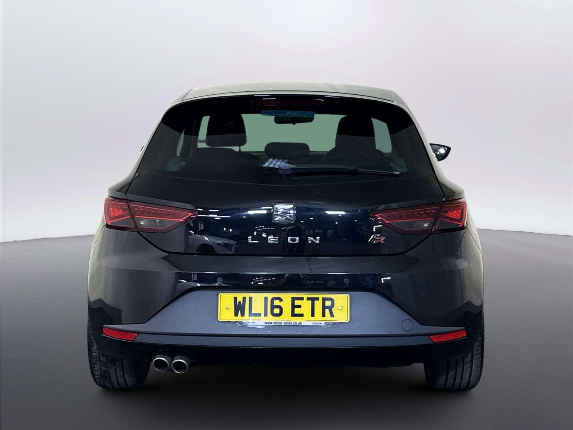 2016 SEAT Leon thumbnail 10