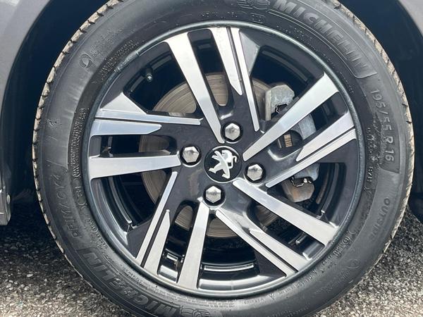 Used Peugeot 208 BF71UYW 60