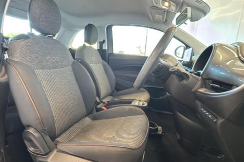 Fiat 500E Photo at-aa60e3875c5348bc9cf3afc727d2e061.jpg