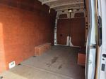 Mercedes-Benz Sprinter Photo 19