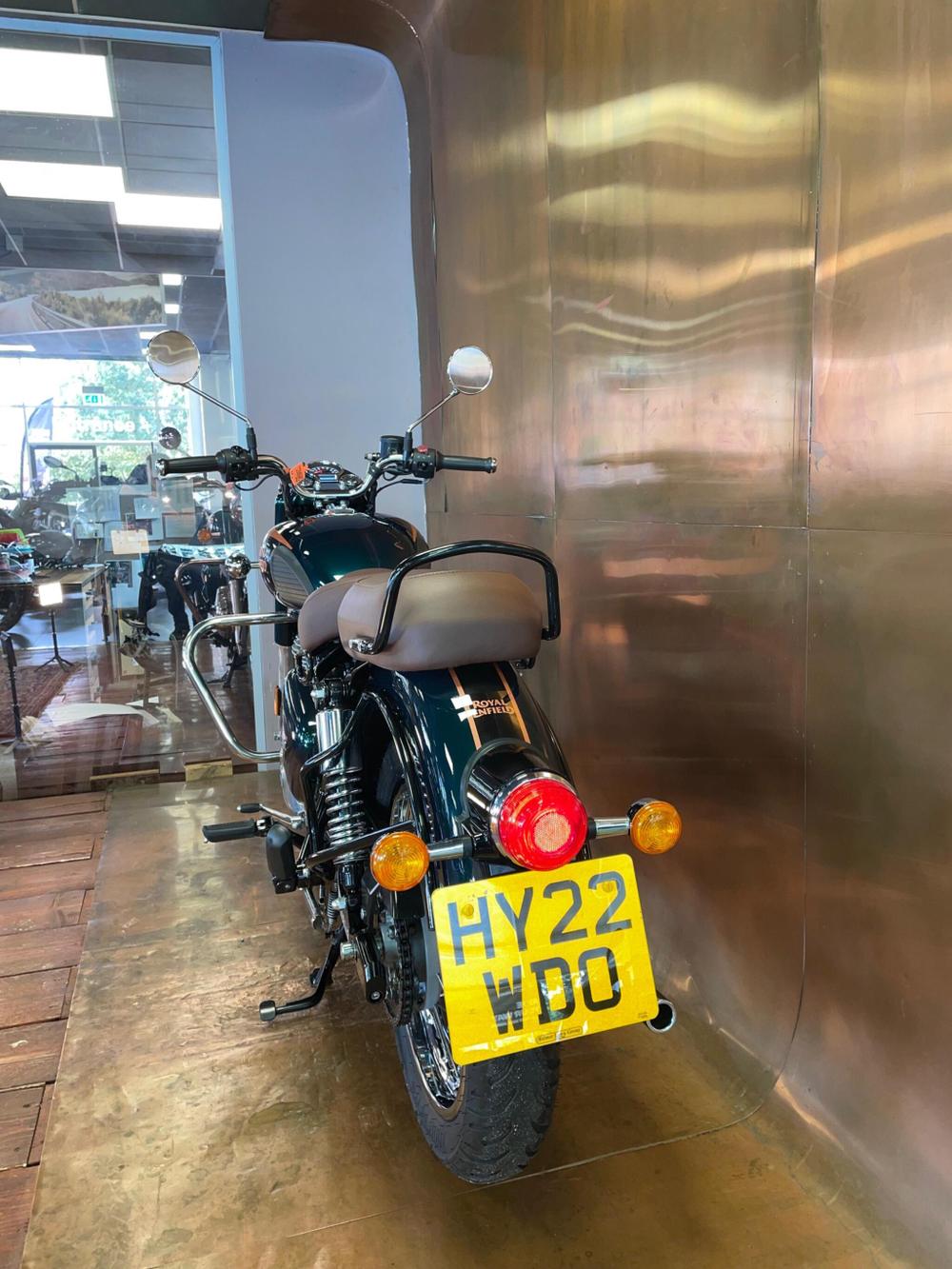 Royal Enfield Classic 350 Photo at-aa7b822dbfac44adaa16fb92c7593b37.jpg