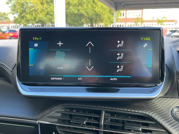 Used Peugeot E-2008 DU72UVO 32
