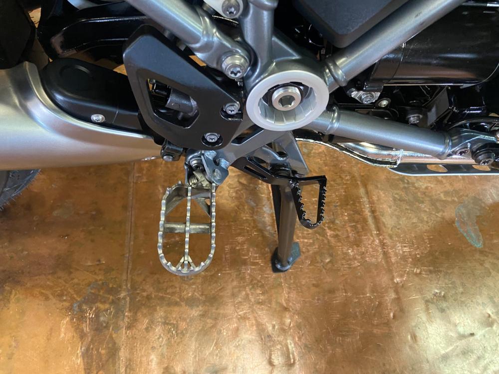 BMW R 1200 GS Photo at-aa847953197a41ee87c4ed9bb7756d68.jpg