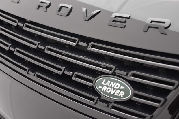 Land Rover RANGE ROVER SPORT Photo at-aa8c1be3e9c14fed886c9c9c1611c875.jpg