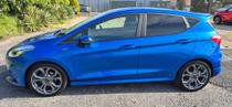 Ford Fiesta Photo 8
