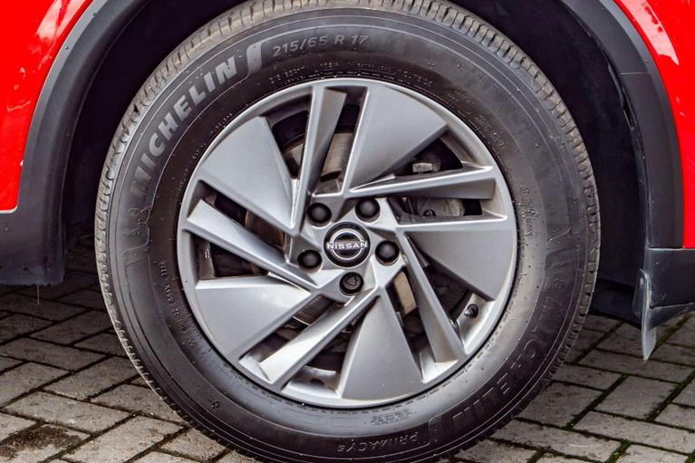 Used Nissan Qashqai WO23LXC 14
