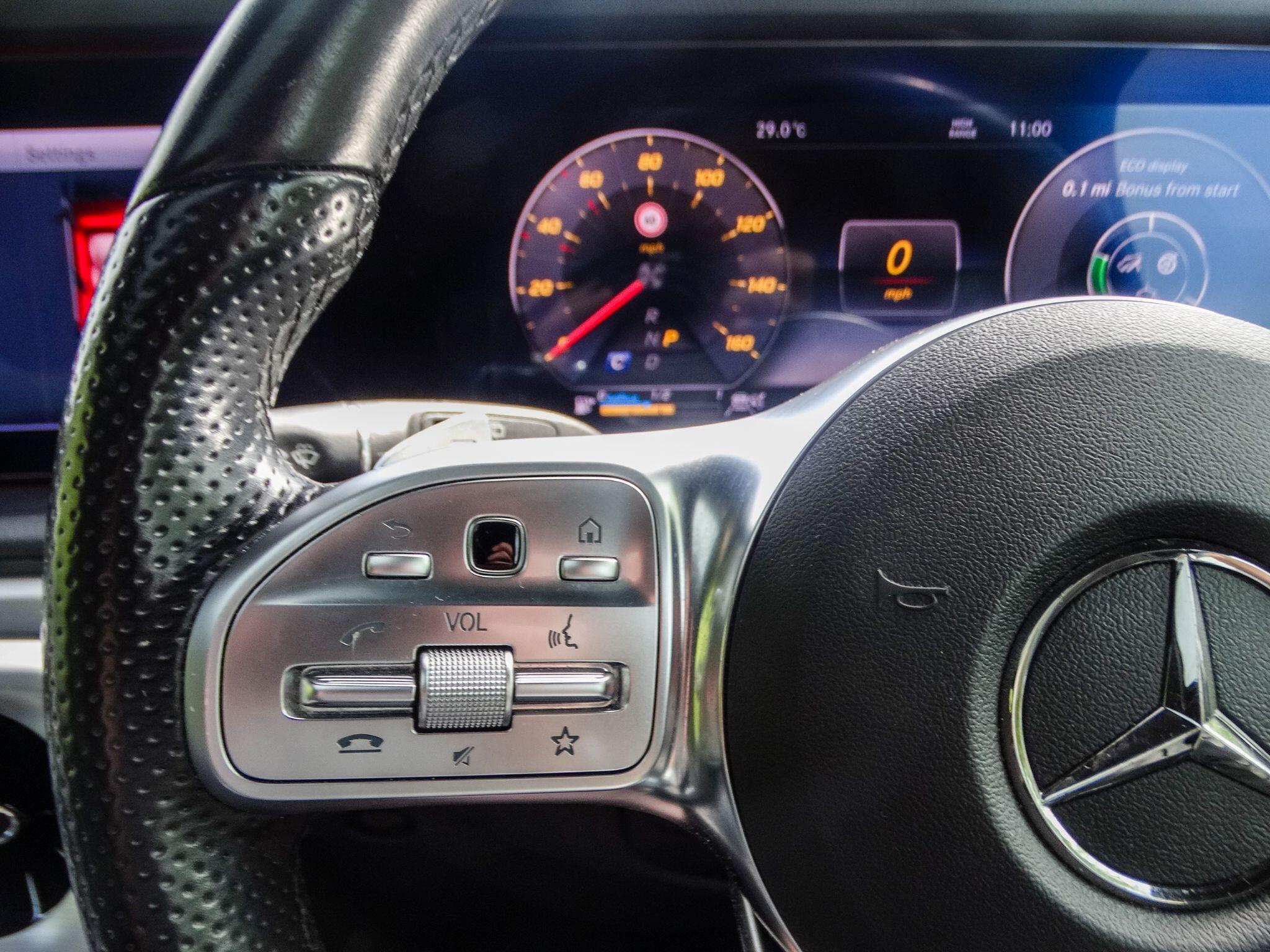 Mercedes-Benz G Class 2.9 G400d AMG Line (Premium) G-Tronic 4MATIC Euro 6 (s/s) 5dr — photo 38