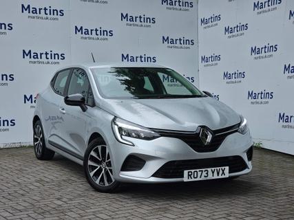 Used 2023 Renault Clio 1.0 TCe evolution Euro 6 (s/s) 5dr at Martins Group