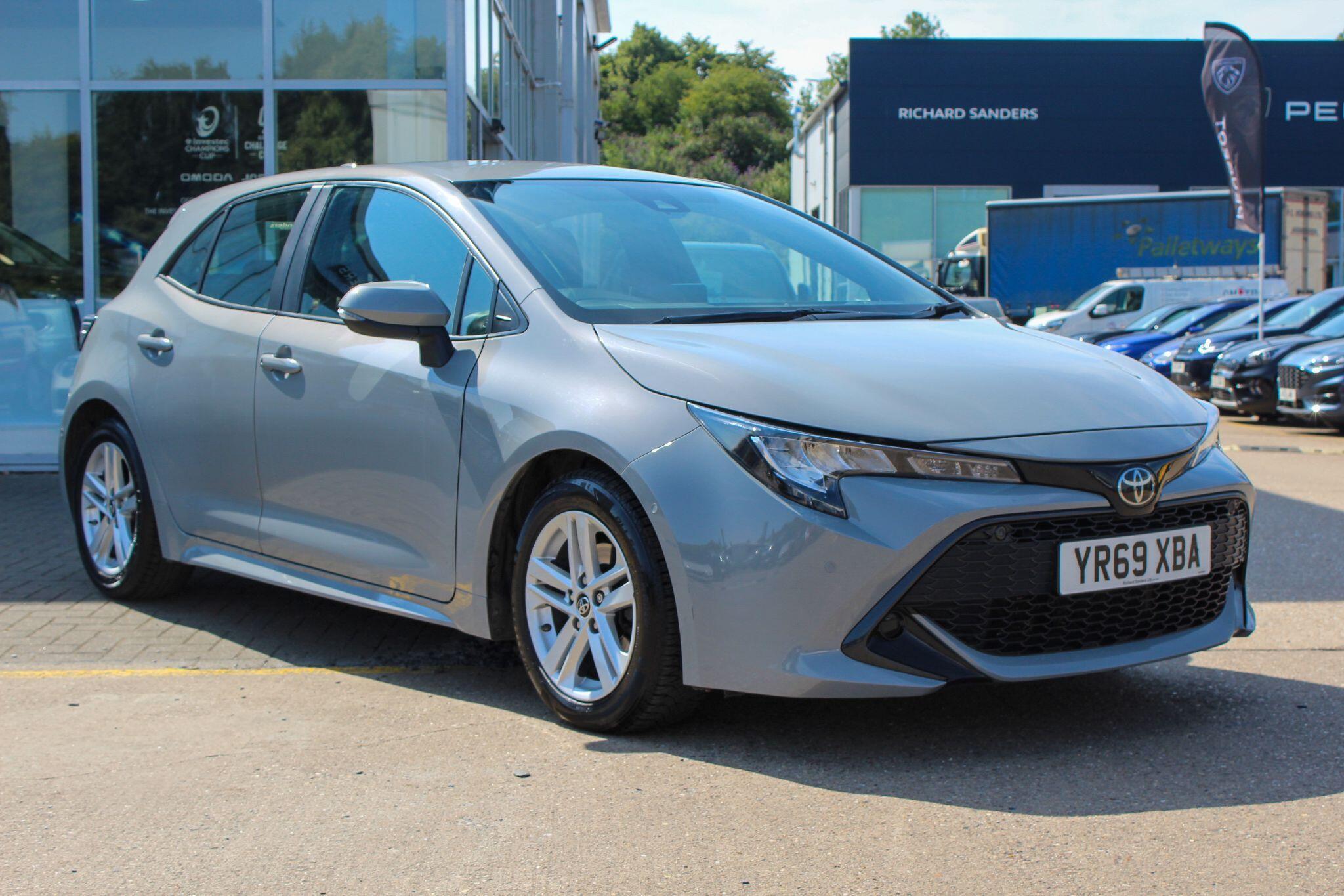 2019 TOYOTA COROLLA