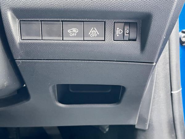 Used Peugeot 208 PF23FEM 38