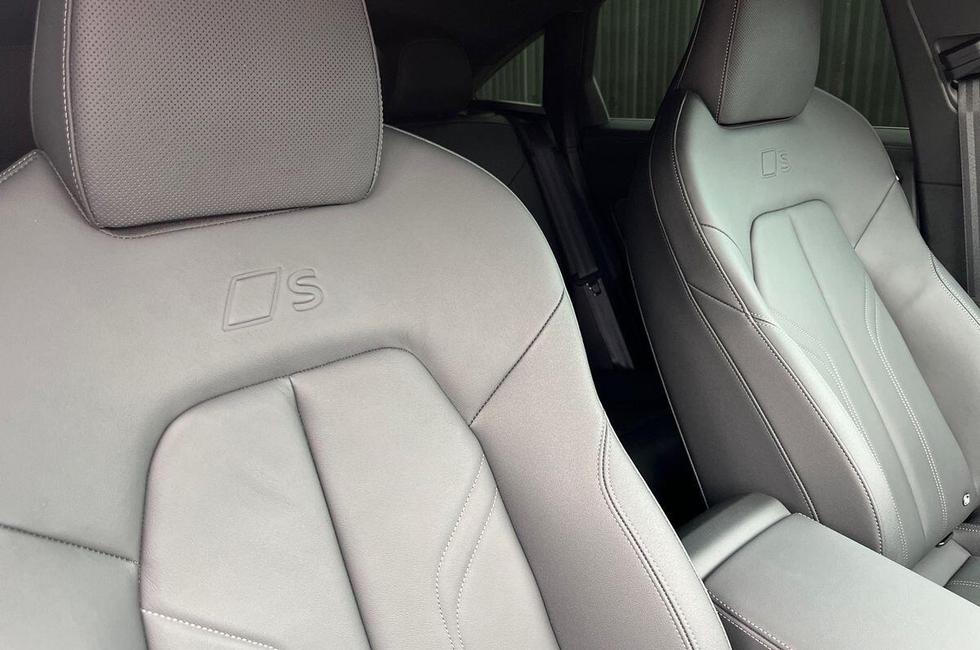 Audi A5 Photo at-ab8648d14da346d5b4039049b2ba1c18.jpg