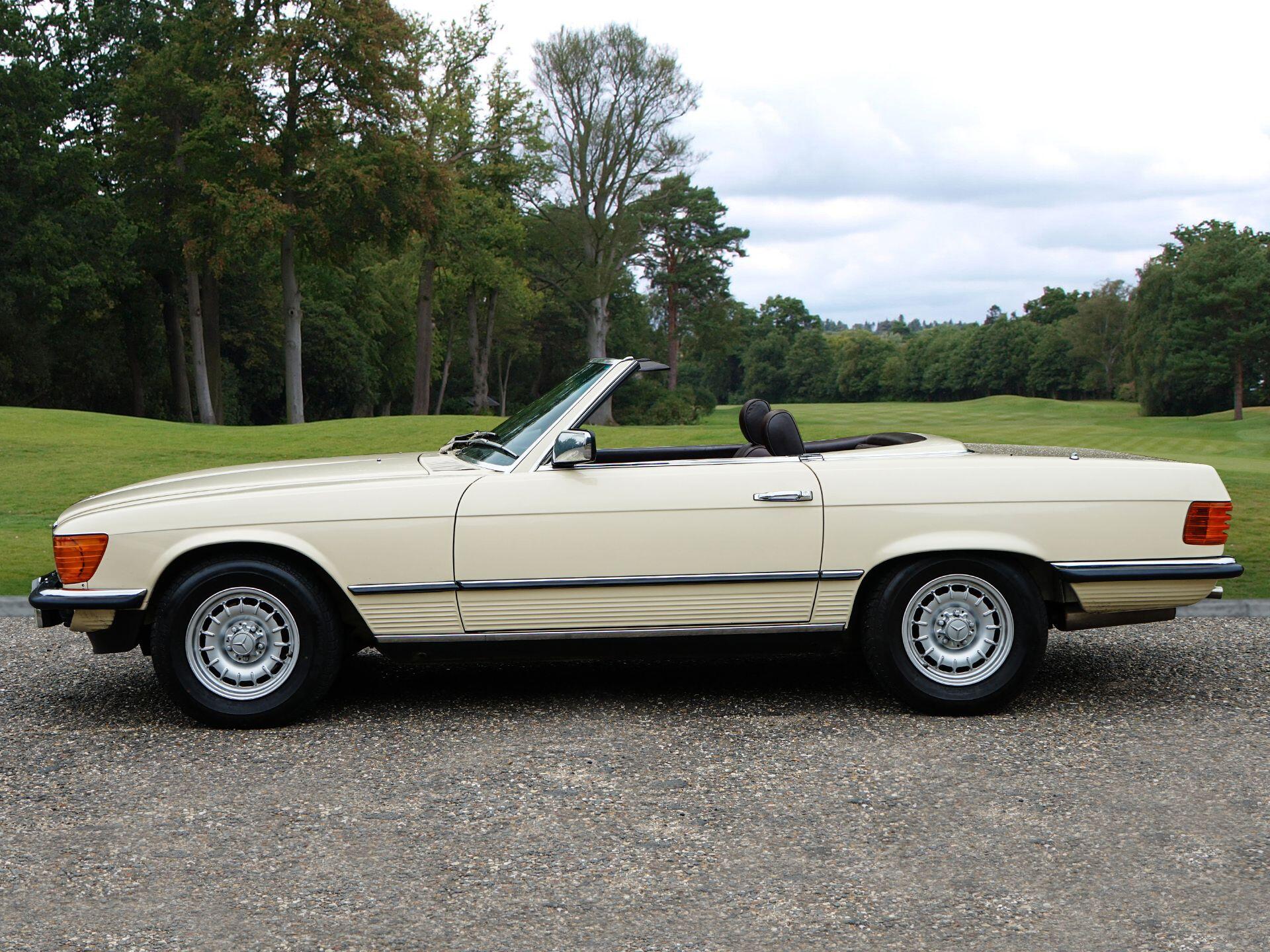 Mercedes-Benz 500 SL — photo 2
