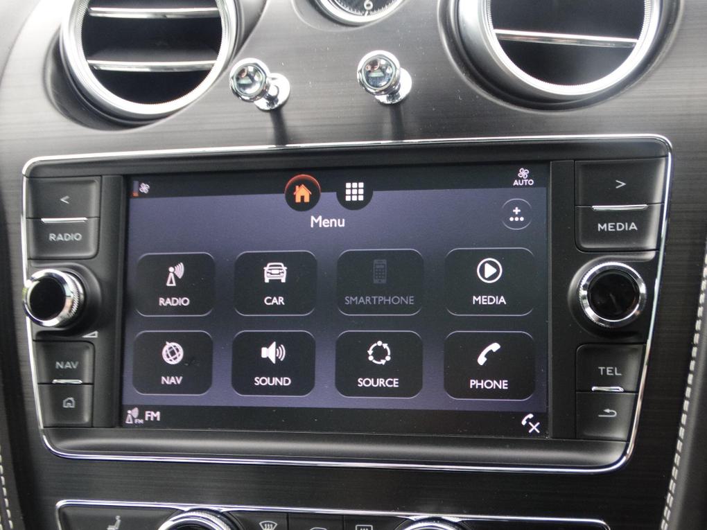 Used Bentley Bentayga LF18RHZ 24