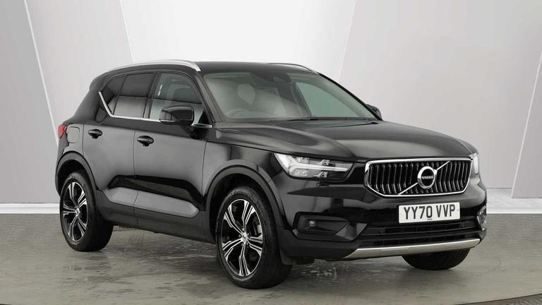 New Volvo XC40 Inscription Pro B4 mild hybrid (Huge Spec Harmon Kardon ...