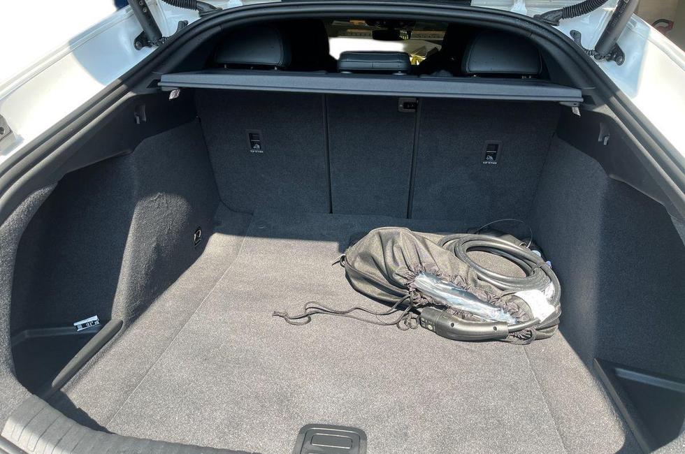 Audi A6 Photo at-abdecf587a71411394a957f132198d6e.jpg