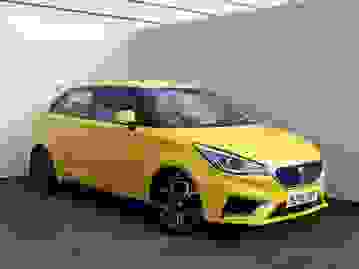Used 2020 MG MG3 1.5 VTi-TECH Exclusive Nav Euro 6 (s/s) 5dr Yellow at Islington Motor Group
