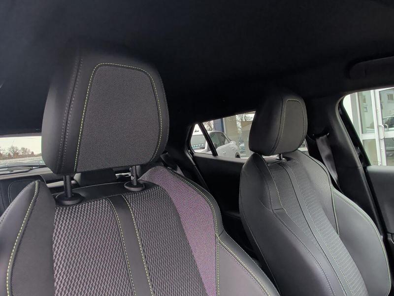 Used Peugeot 2008 KO74ZJV 34