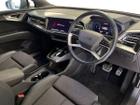 Audi Q4 Photo 11