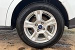 Ford TRANSIT COURIER Photo 11