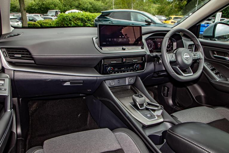 Used Nissan Qashqai OW74VTA 6