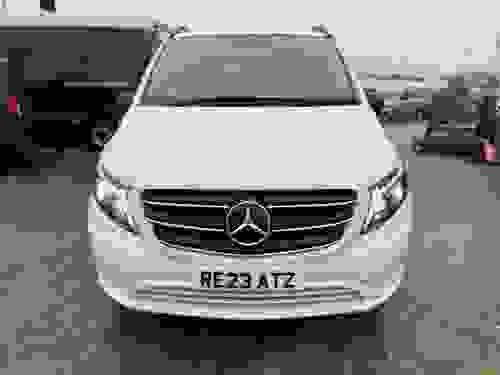 Mercedes-Benz Vito Photo at-ac4cd0ed146143f18239e115a09dc47d.jpg