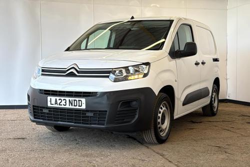 Citroen BERLINGO Photo at-ac55090838e443d8aad5332e57f517cb.jpg