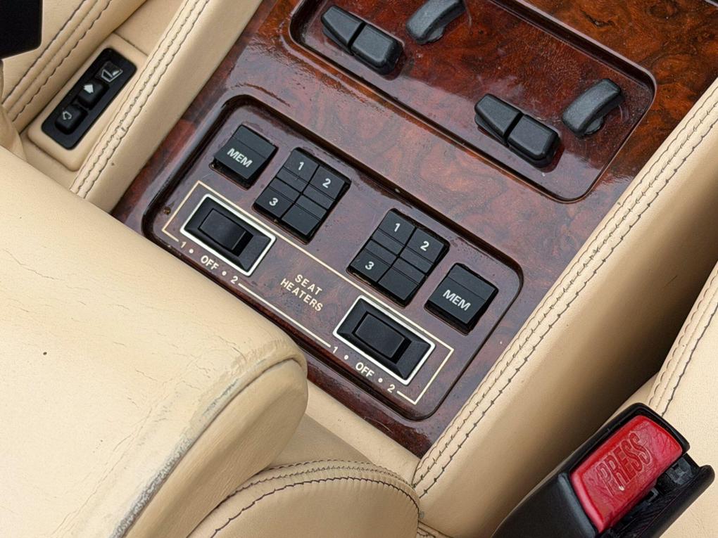 Used Bentley Azure T778AGK 19
