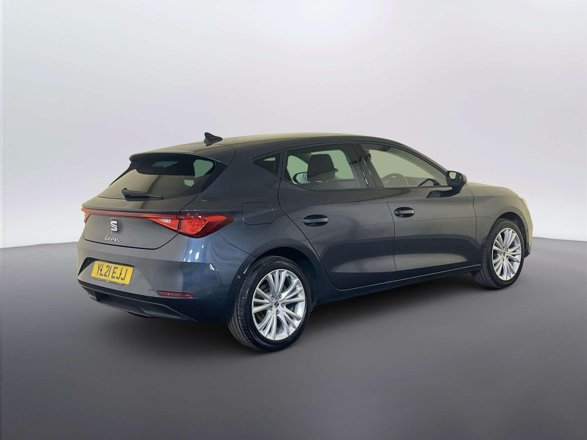2021 SEAT Leon thumbnail 11