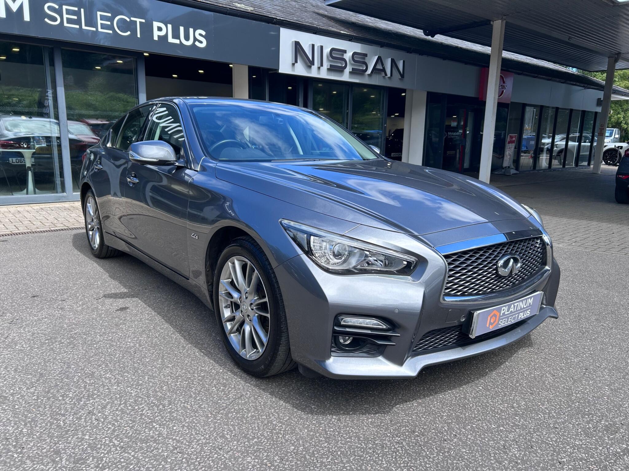 INFINITI Q50
