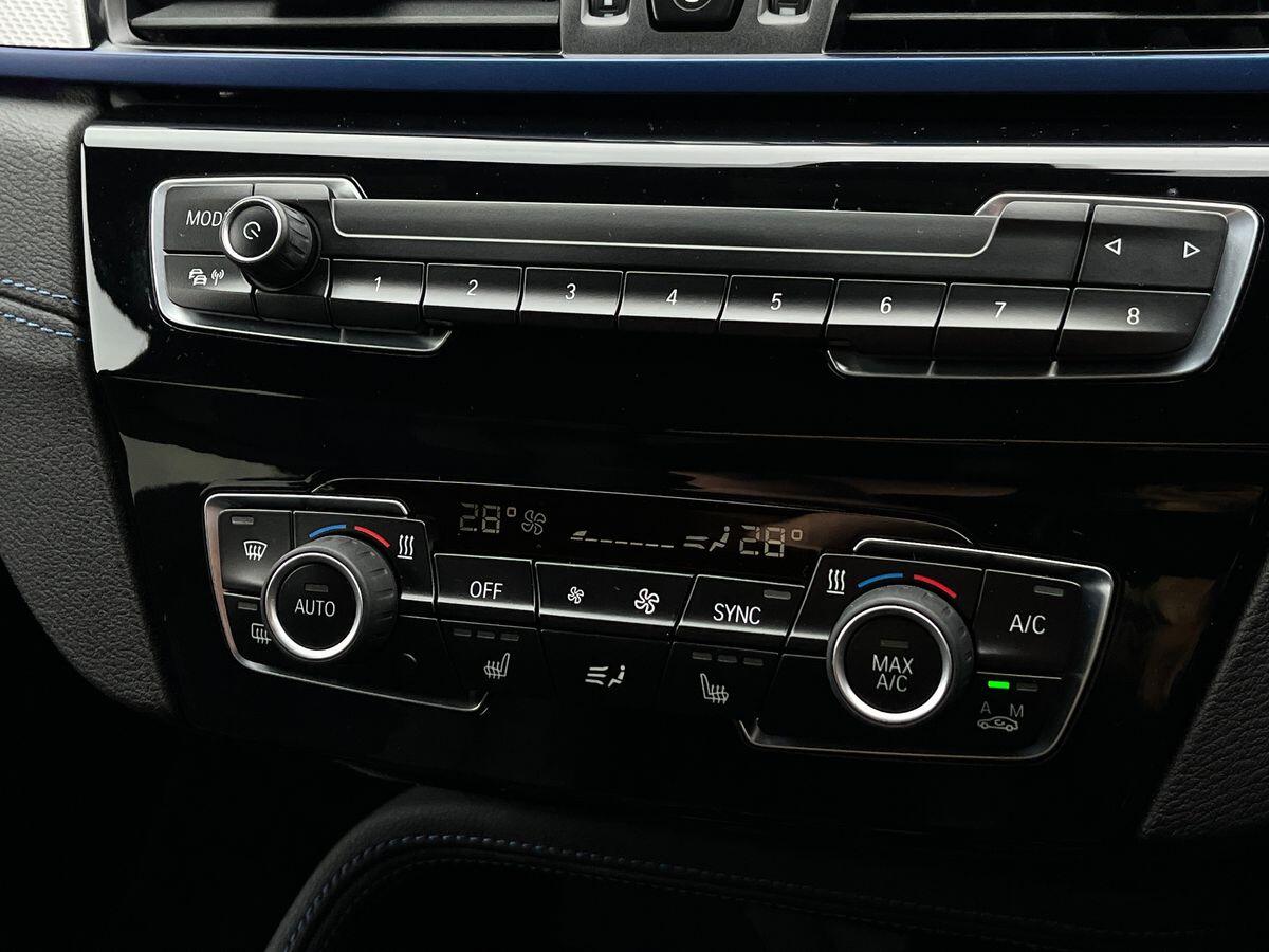 BMW X1 Photo 12