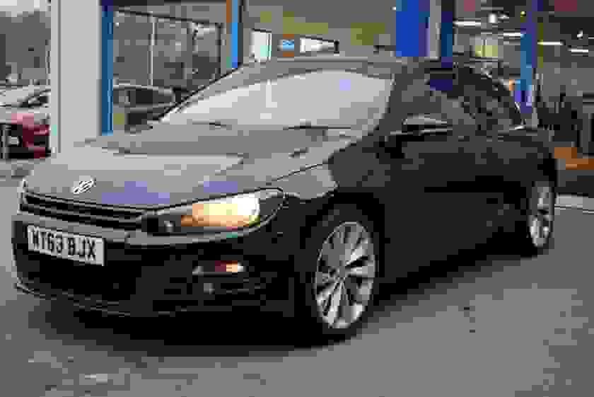 Volkswagen Scirocco Photo at-aca595096a534357a1be3759d27b7320.jpg