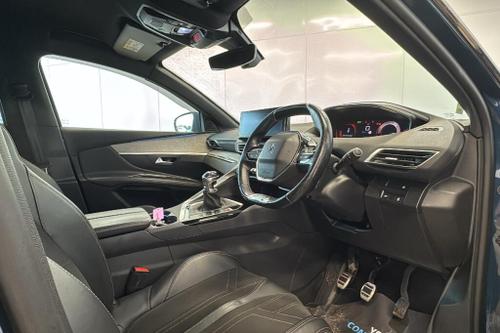 Peugeot 3008 Photo at-acb5ab44f88844559b6b025f7c64605d.jpg