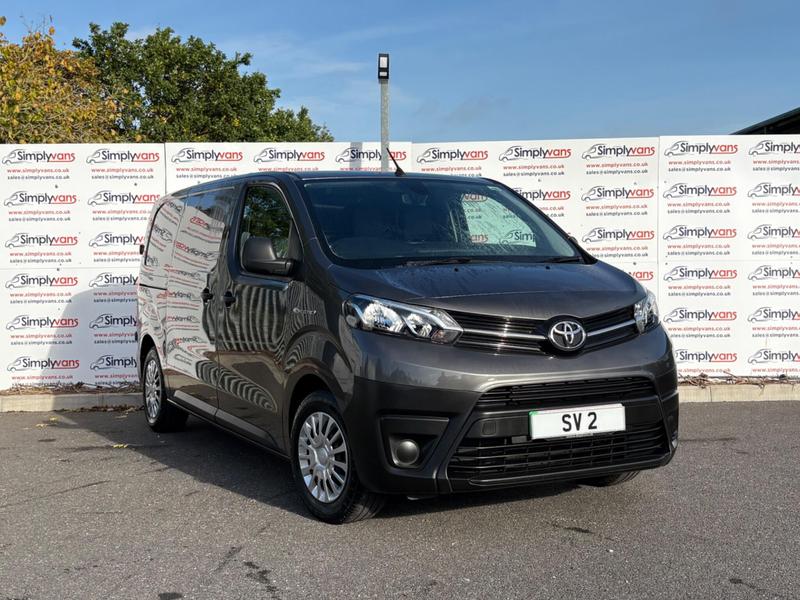 Utility Panel Icon Used 2021 Toyota ProAce 75kWh Icon Medium Panel Van Auto MWB 6dr £ ...