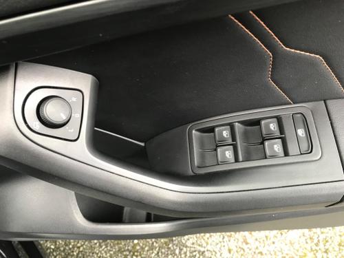 CUPRA Ateca Photo at-acd1ad70aeb841bd9d26d23f2012b1c3.jpg